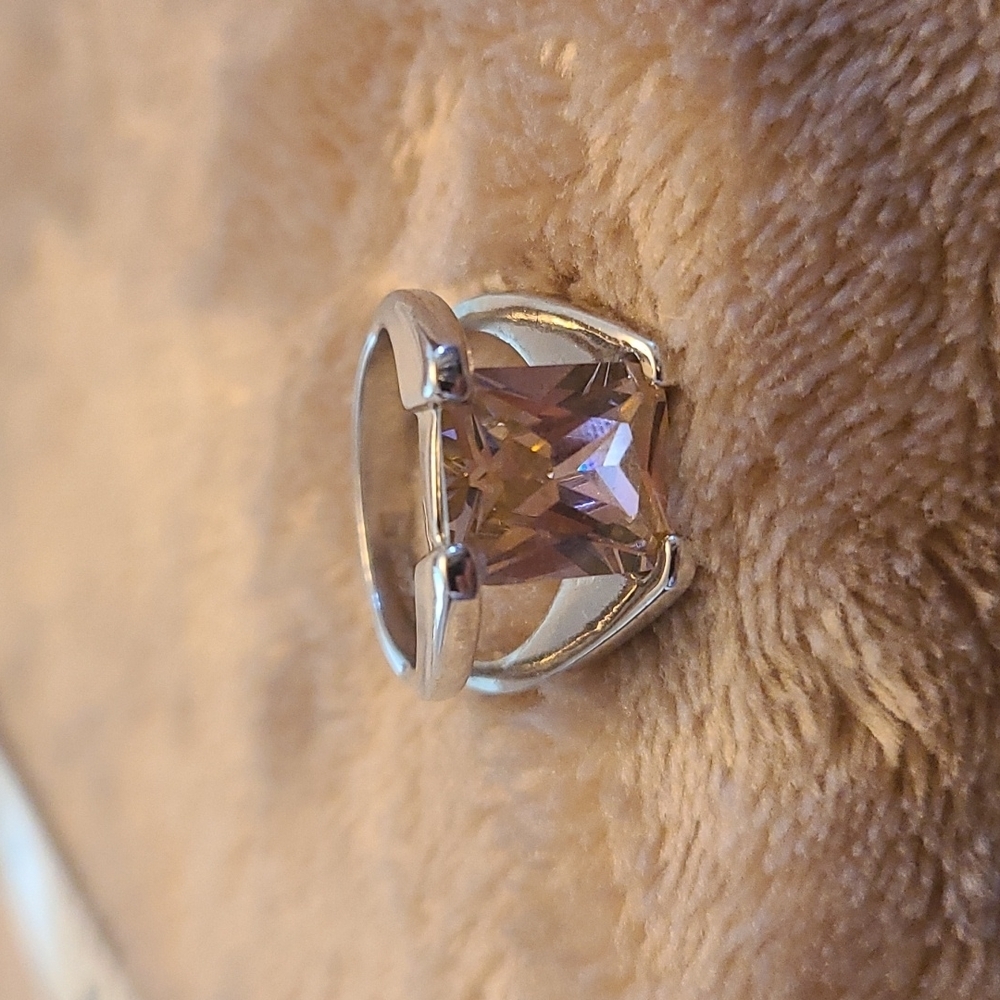 Lia Sophia Pink Daiquiri Ring Size 7